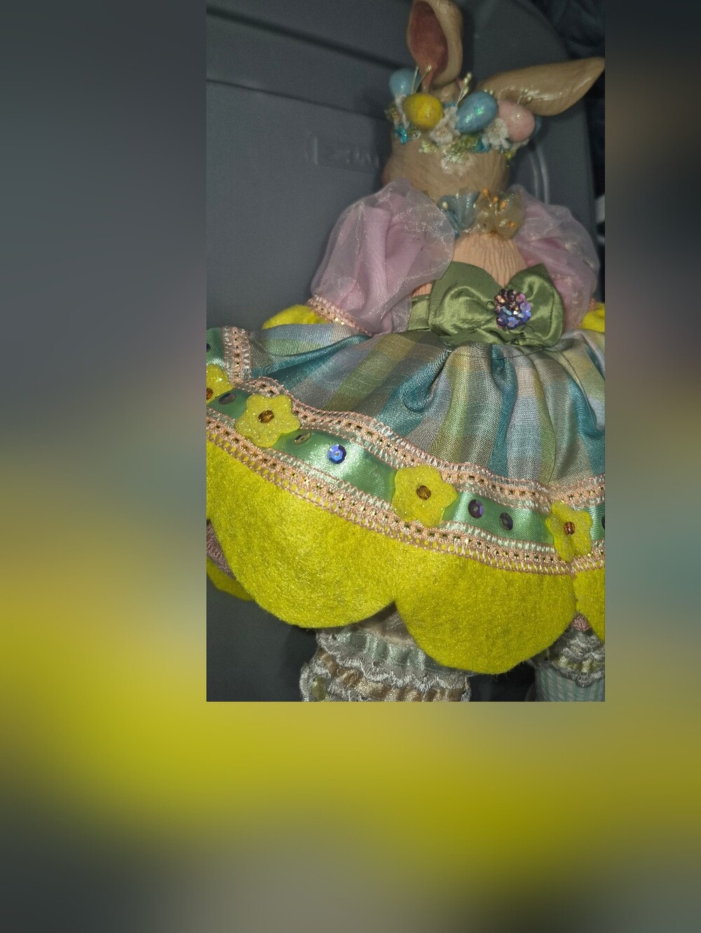 Decorative Rabbit Figurine Colorful - Easter - Picture 8 of 13